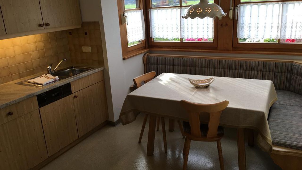 FeWo 2 + 5, Küche Essbereich FeWo 2 + 5, Küche Essbereich